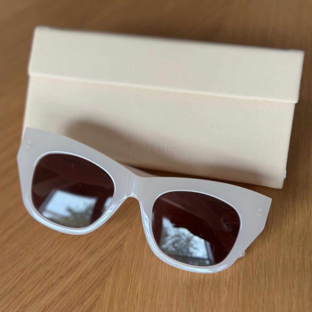 **BRAND NEW** Montce x Pared Queen & Moncur Sunglasses in Pearl